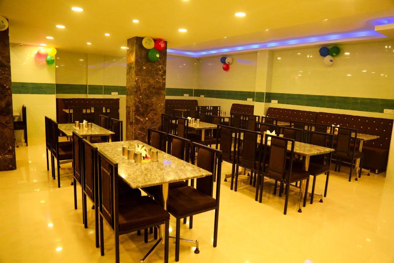 Hotel Sera Grand Chennai Bagian luar foto